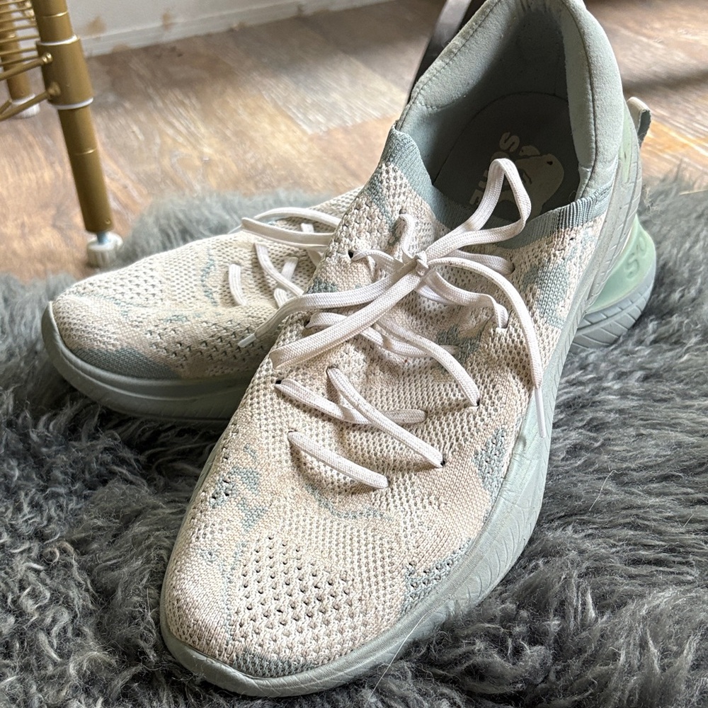 Sorel Women's Mint and Cream Sneakers